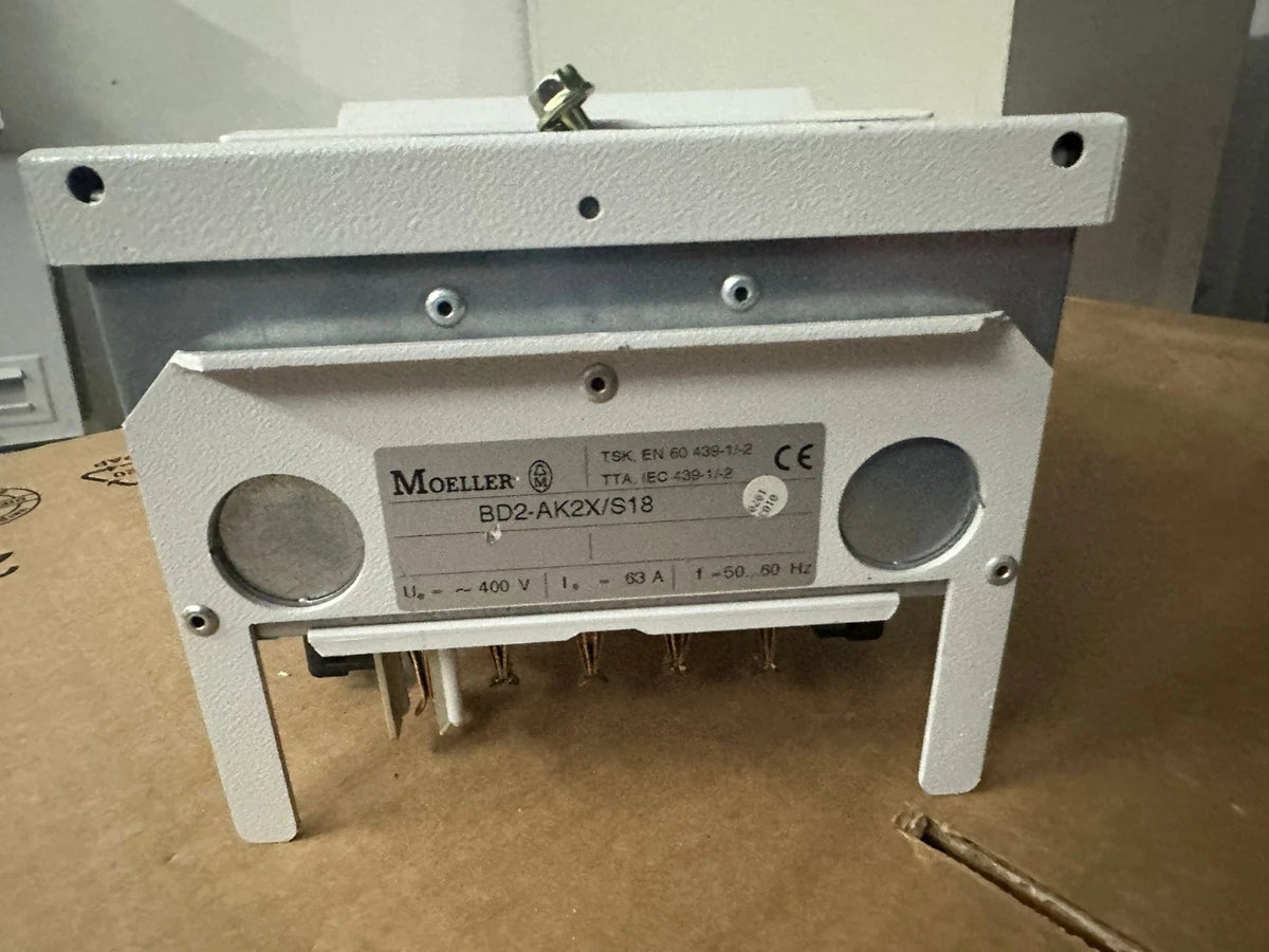 SIEMENS Abgangskasten BD2-AK2X/S18 63A 400V 3 POLIG D02 16A Sicherung