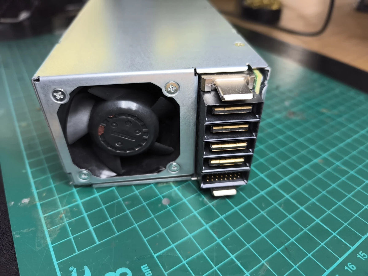 Dell PowerEdge M1000E 2700W HotSwap Switching Power Supply E2700P-00 G803N TJJ3M