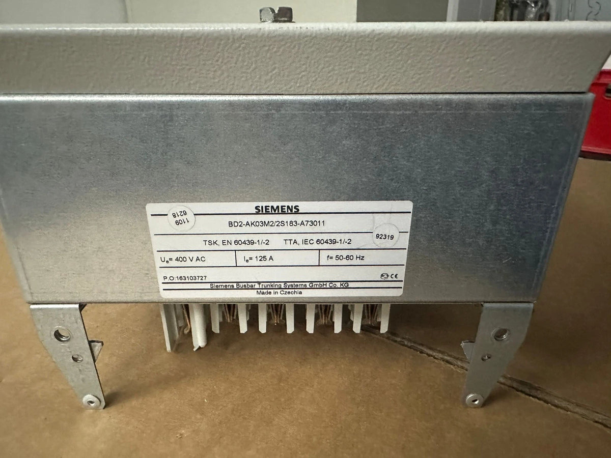 BD2-AK3M2 2S183-A73011 SIEMENS BD2-AK3M2 Modularer Abgangskasten